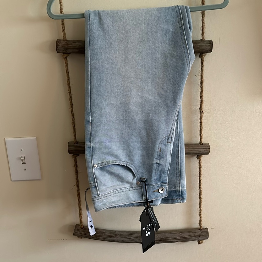 WXYZ MFG Co. Men’s Traveler Loose Fit No Stretch Blue Jeans 29x30 NWT